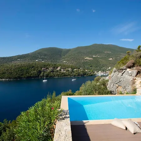 Kalamos - Modern In Bay With Direct Access To Sea Szívota