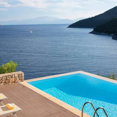 Villa Kalamos - Modern In Bay With Direct Access To Sea Szívota