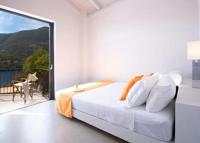Kalamos - Modern In Bay With Direct Access To Sea סיבוטה