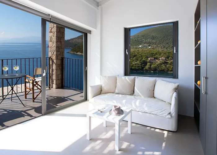 Kalamos - Modern In Bay With Direct Access To Sea